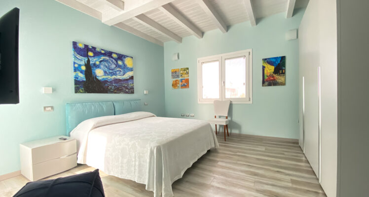 Van Gogh Room B&B Luce Cagliari